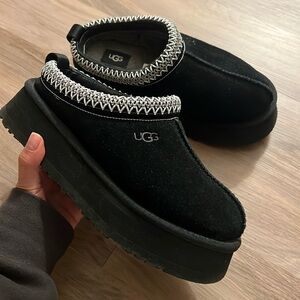 Ugg Tazz